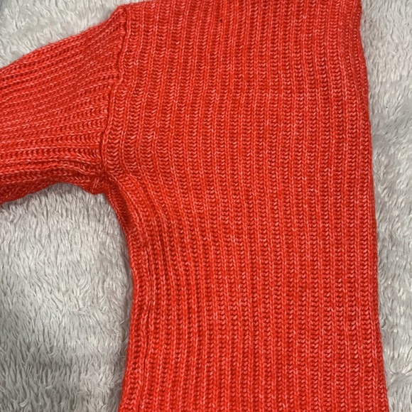 Kohls, brand new, neon pinkish sweater, size M or 6. - Picture 3 of 5